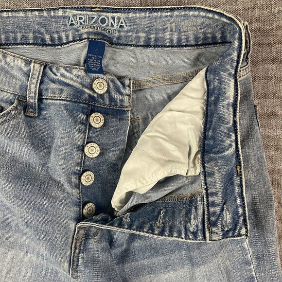 Arizona Jeans Womens 11 Light Wash Blue Distressed Thrashed Holes - Picture 5 of 12